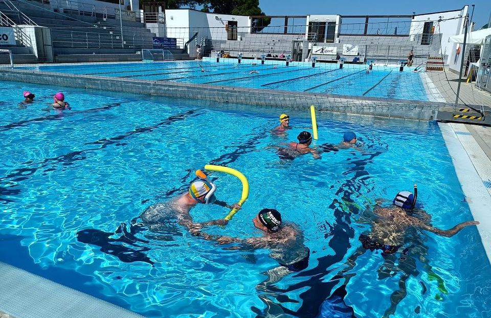 sessione in piscina